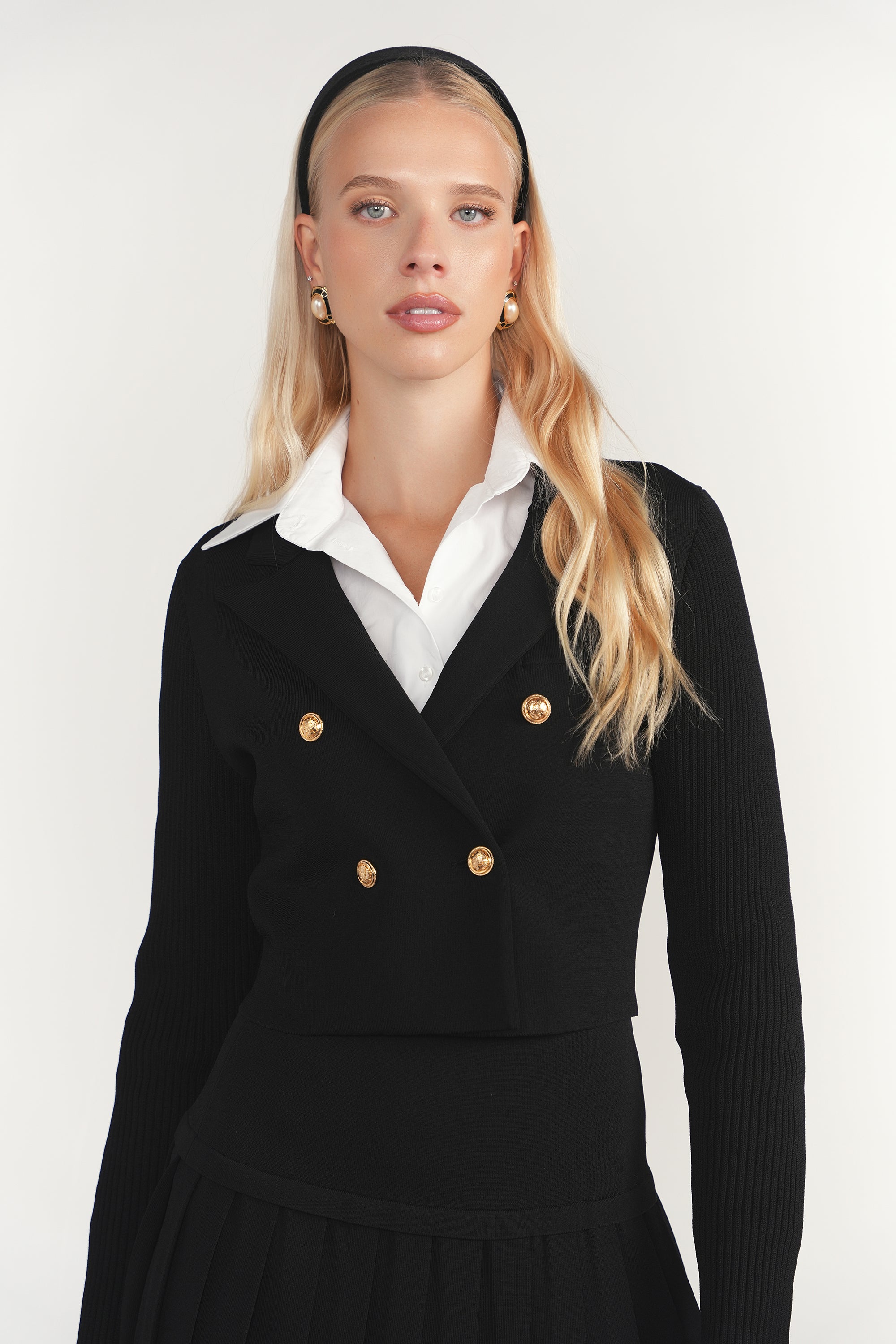 Allier Blazer in Black