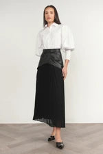 Dee Skirt in Black