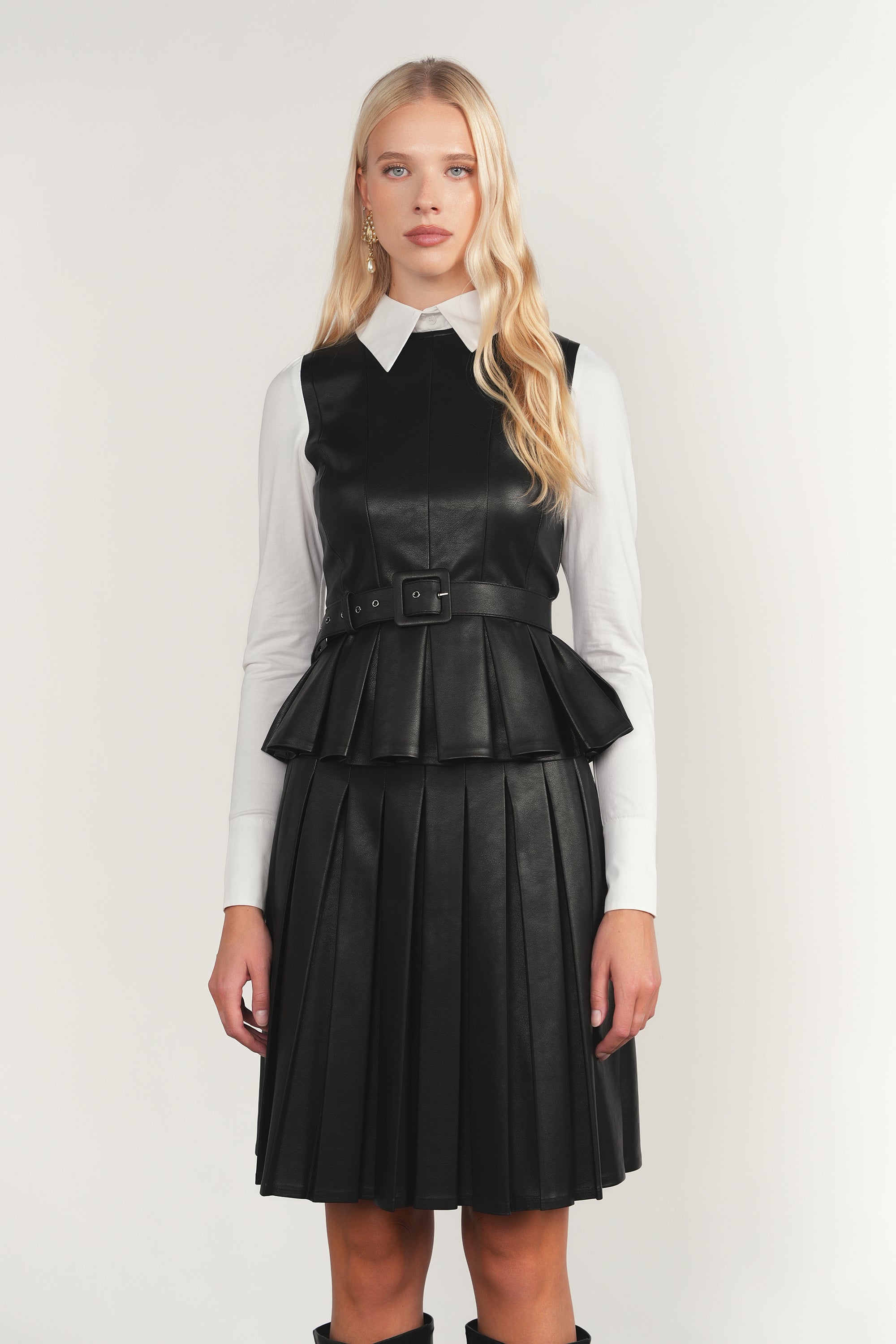 Cam Leather Top in Black
