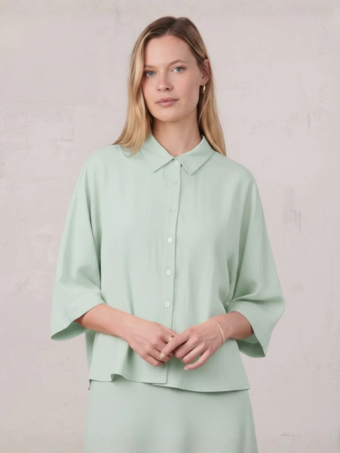 Boxy Dolman Sleeve Crinkle Blouse-Mint Green