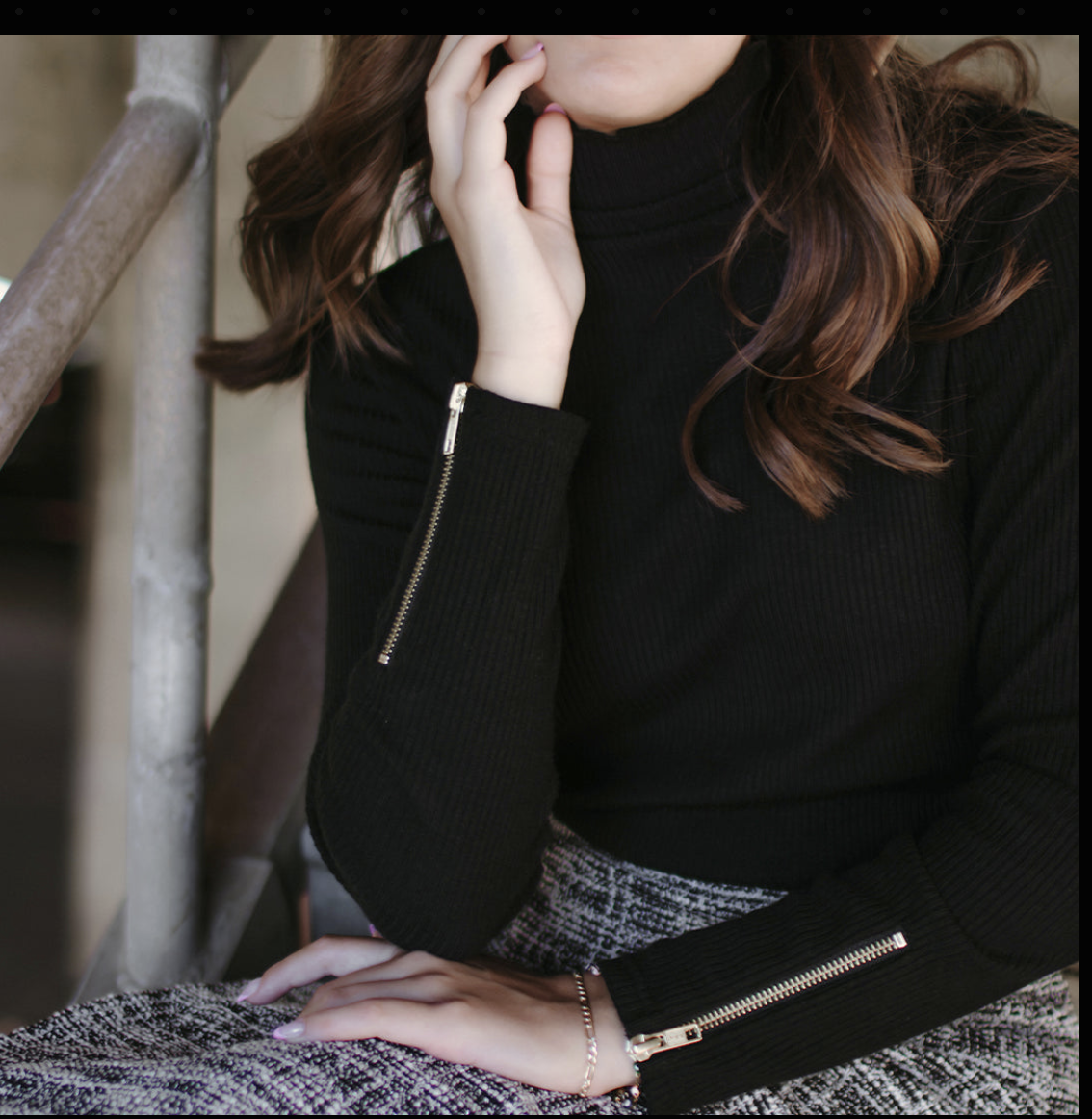Ribbed Zipper Sweater