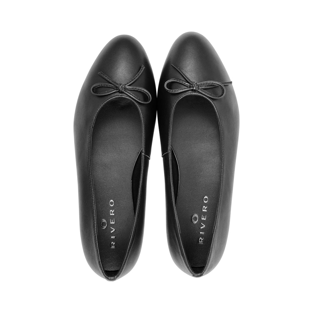 GinBlackLeatherF26Side-2.jpg