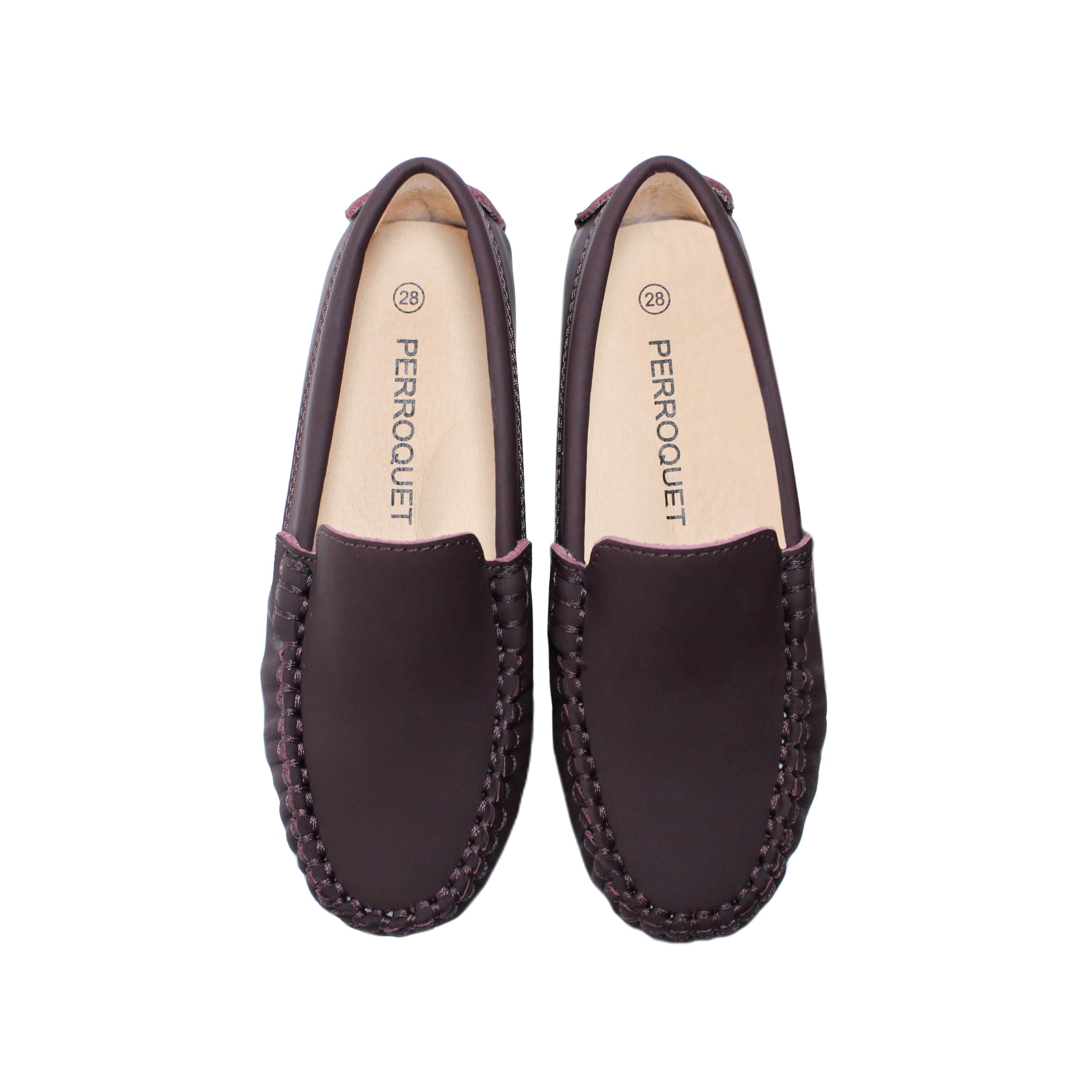 Girls_Loafer_Burgundy_silky_leather.2_cdff5a8e-f0b3-489b-a17f-d2de984a24c9.jpg