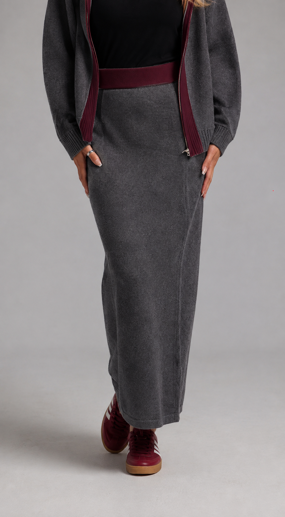 Knit Midi - Grey & Maroon