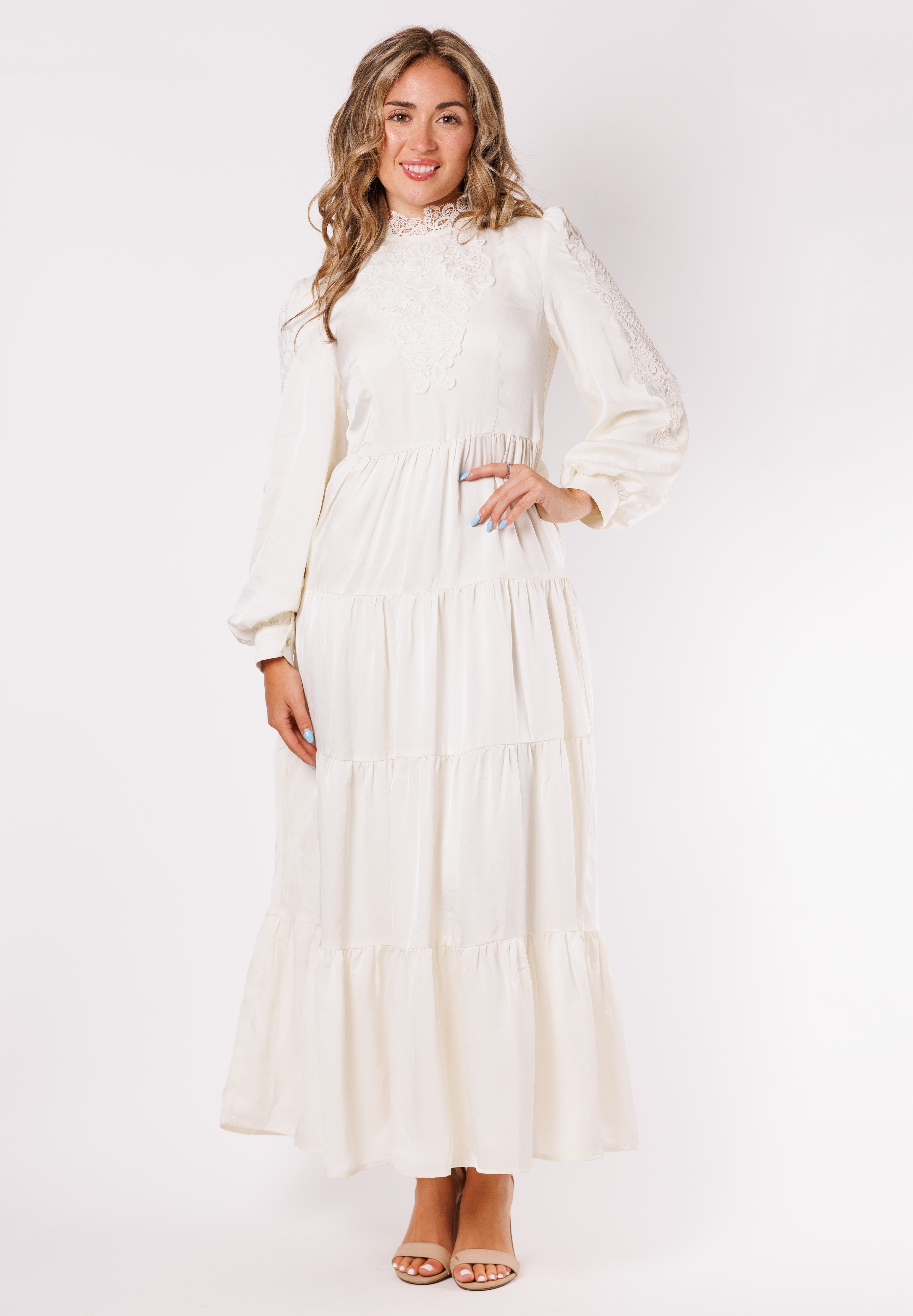 SATIN AND LACE DRESS (26118)