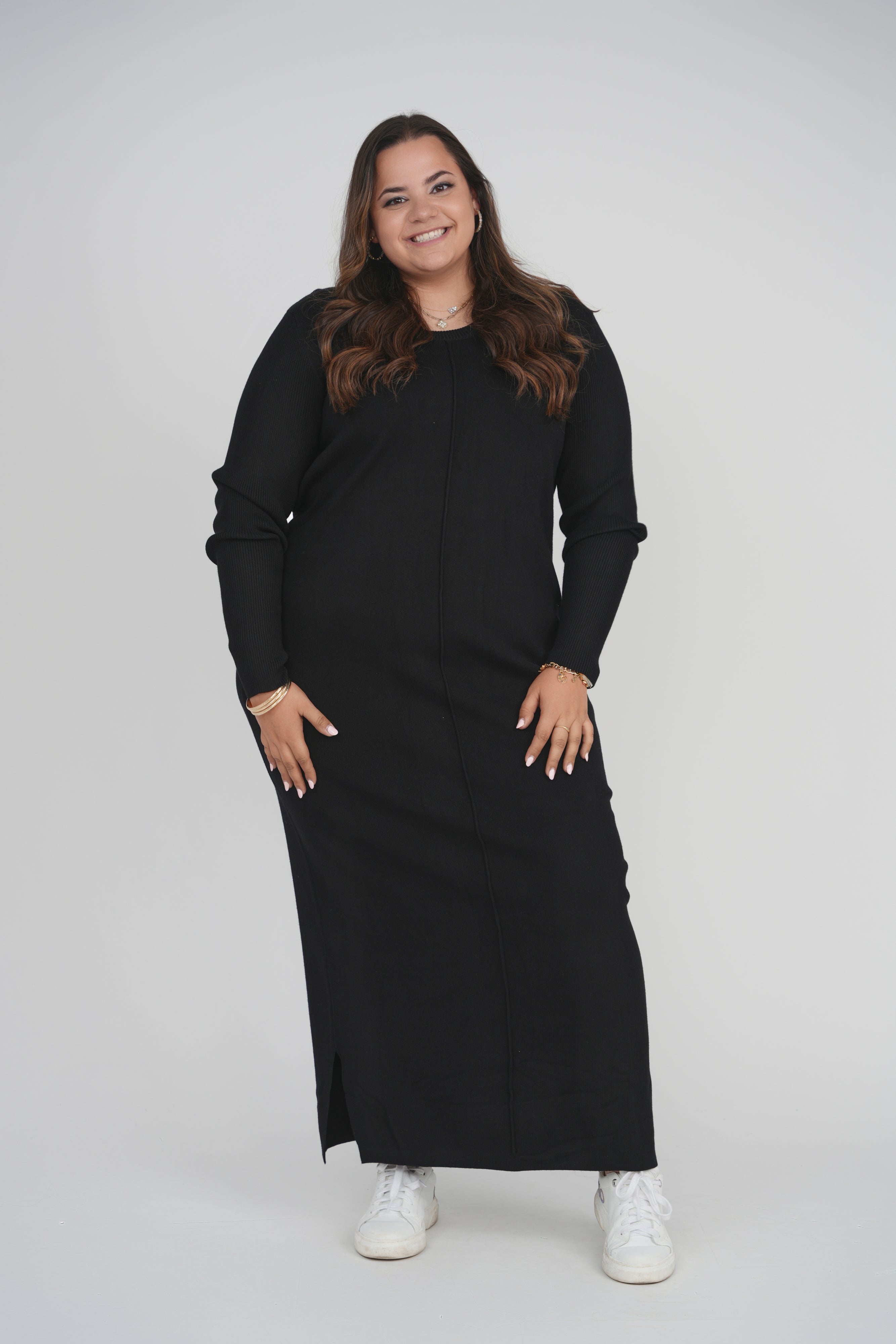 SWEATER MAXI DRESS (BLACK)