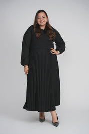 BELTED PLEAT DRESS (BLACK)