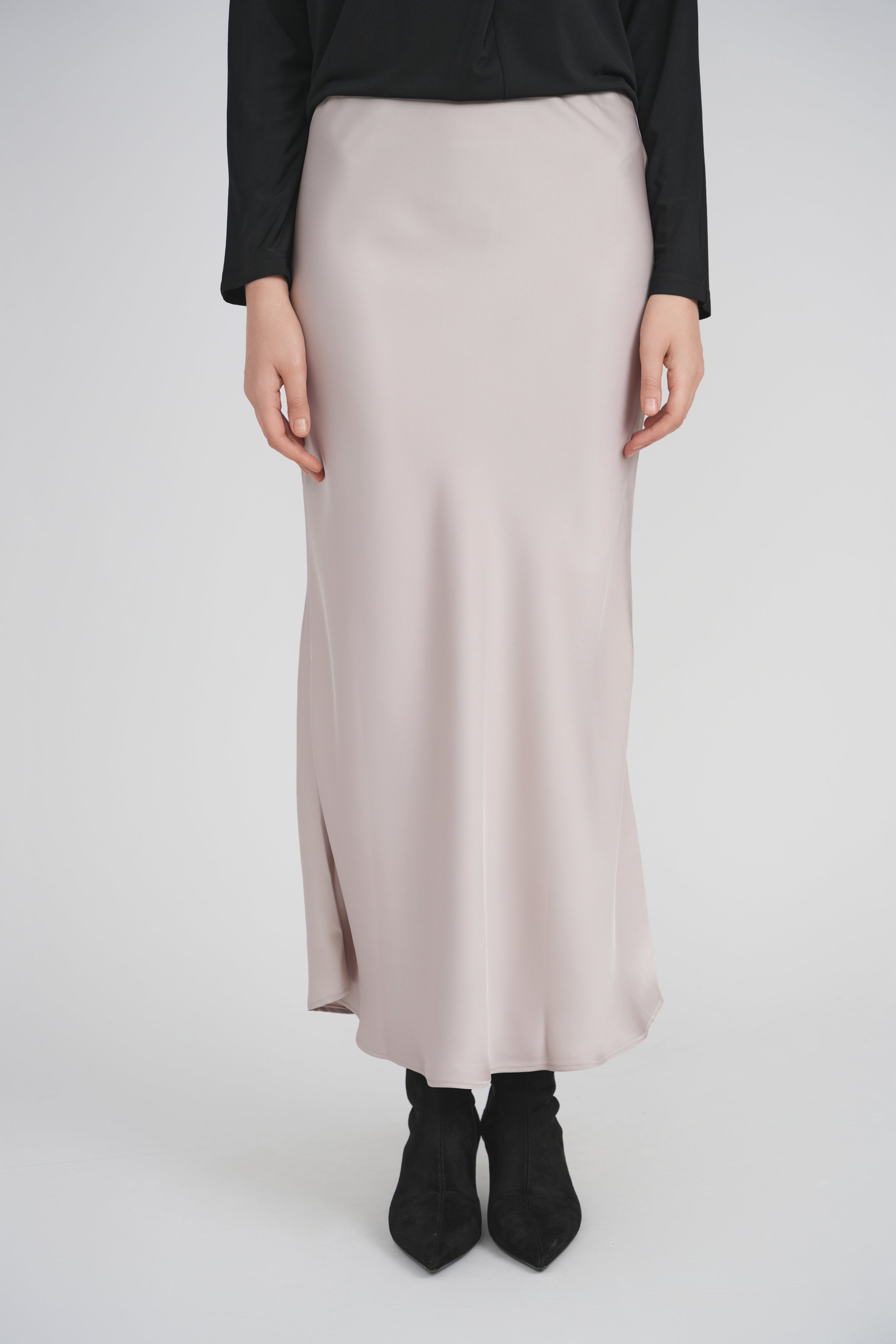 MAXI SLIP SKIRT (CHAMPAGNE)