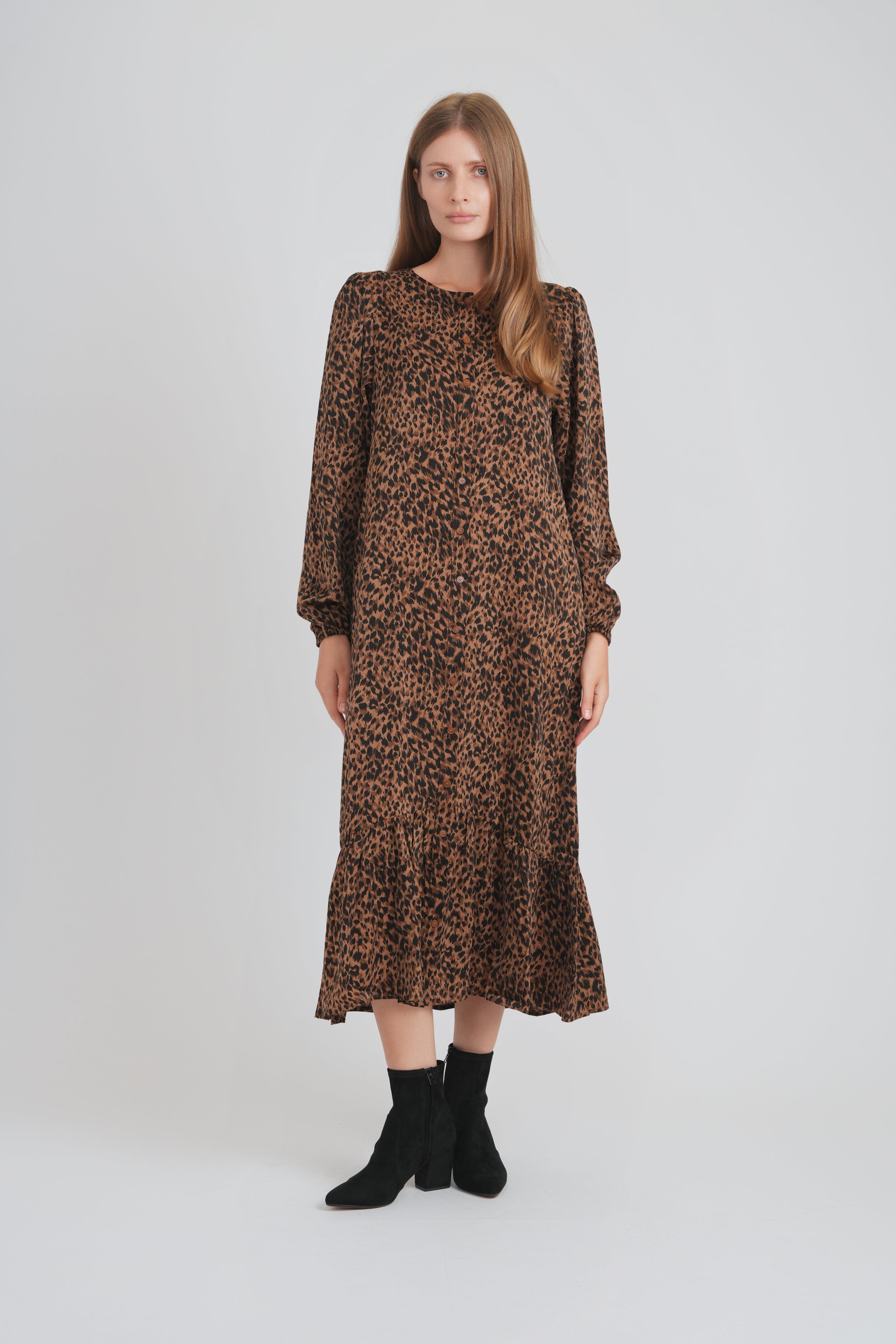 Mayasplace-fw26-7505042copy.jpg
