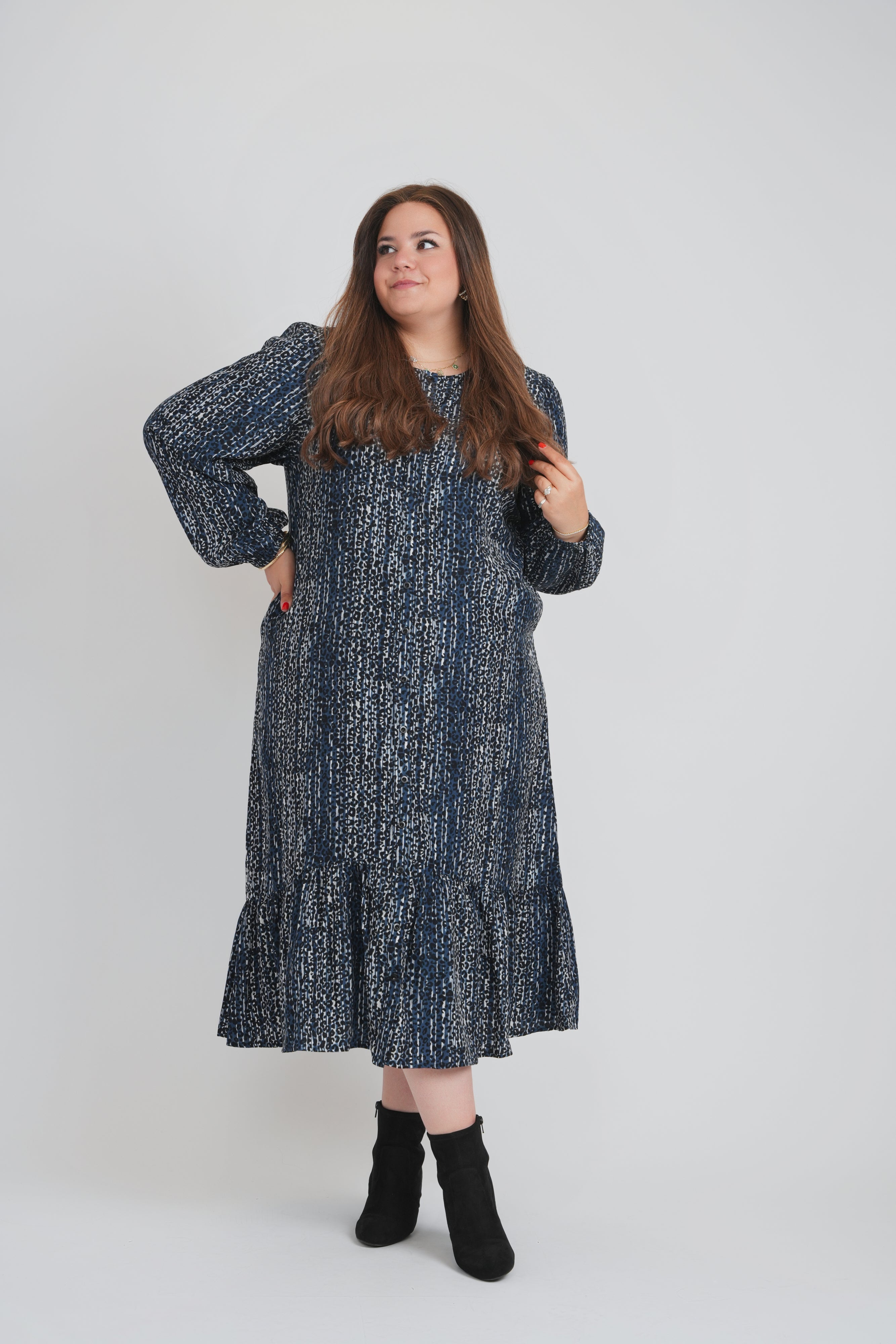 HAILEY DRESS (NAVY SPECK)