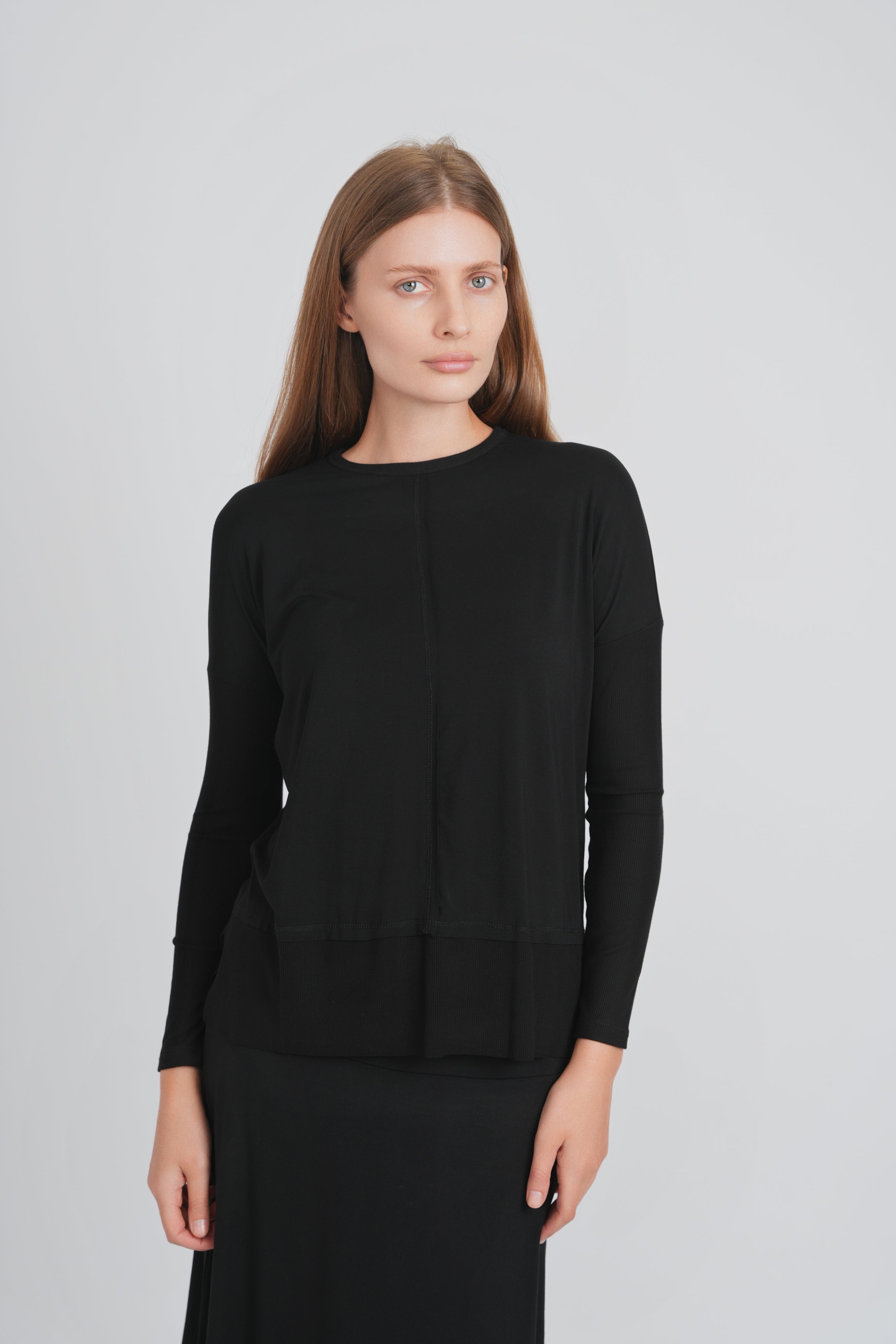 NOVA LONG SLEEVE TEE
