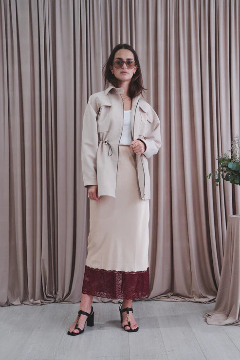 Model-shoot_03082025500738.webp