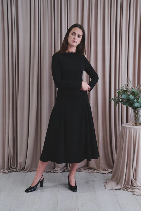 Model-shoot_03082025501077.webp