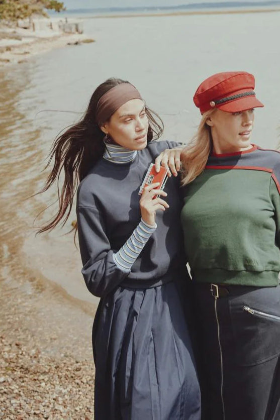 NNN Sweatshirt with Striped Ribbed Cuffs and Neck
