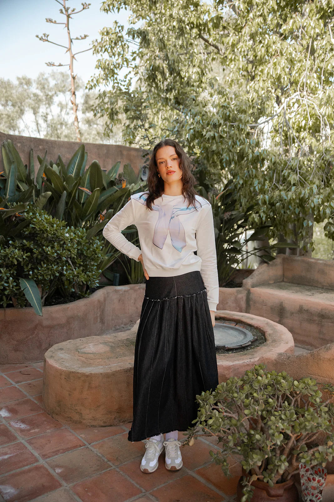 Sweatshirt with Over Shoulder Printed Design