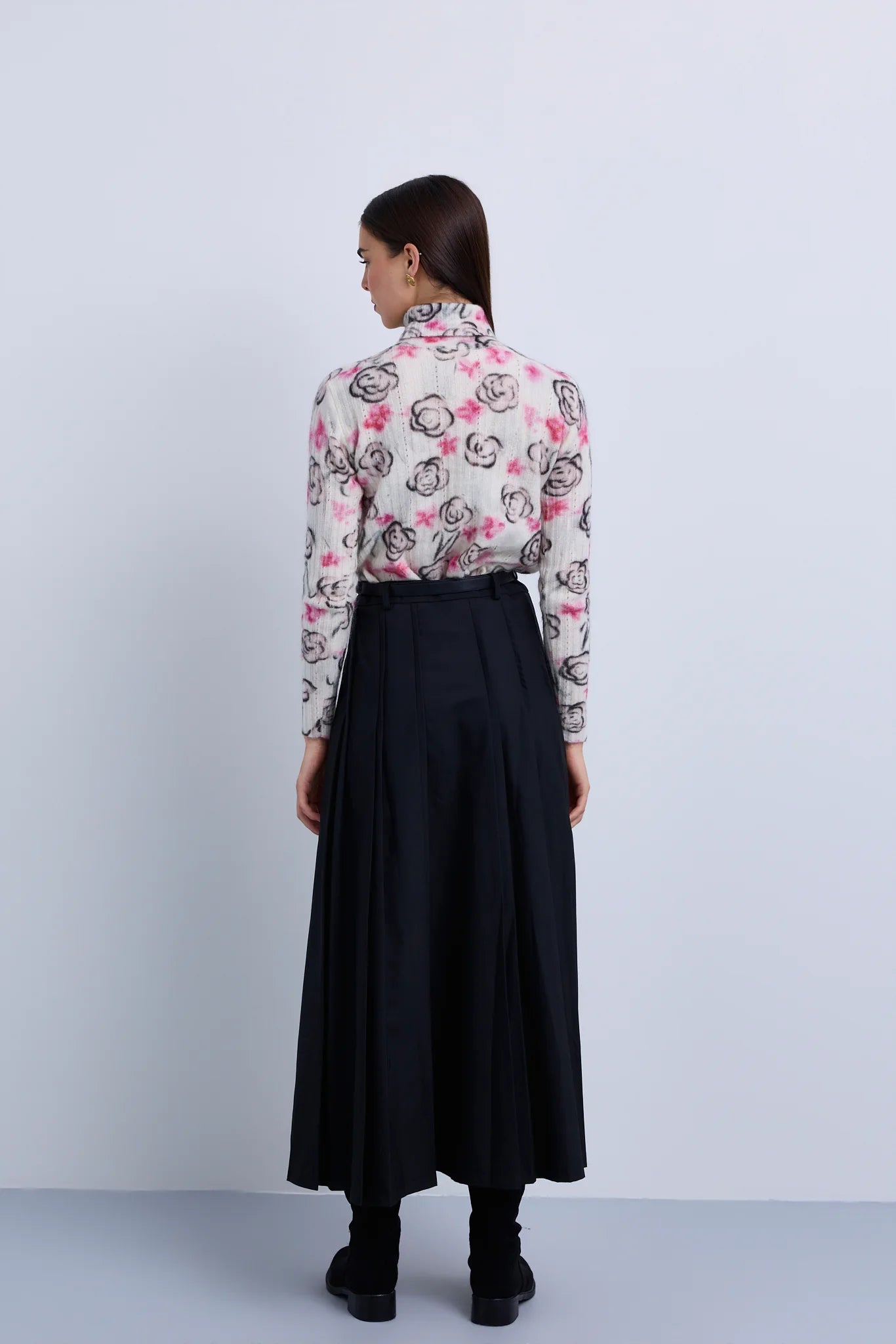 Double Pleat Fine Wool Maxi Skirt with Gold Clasp Leather. Belt