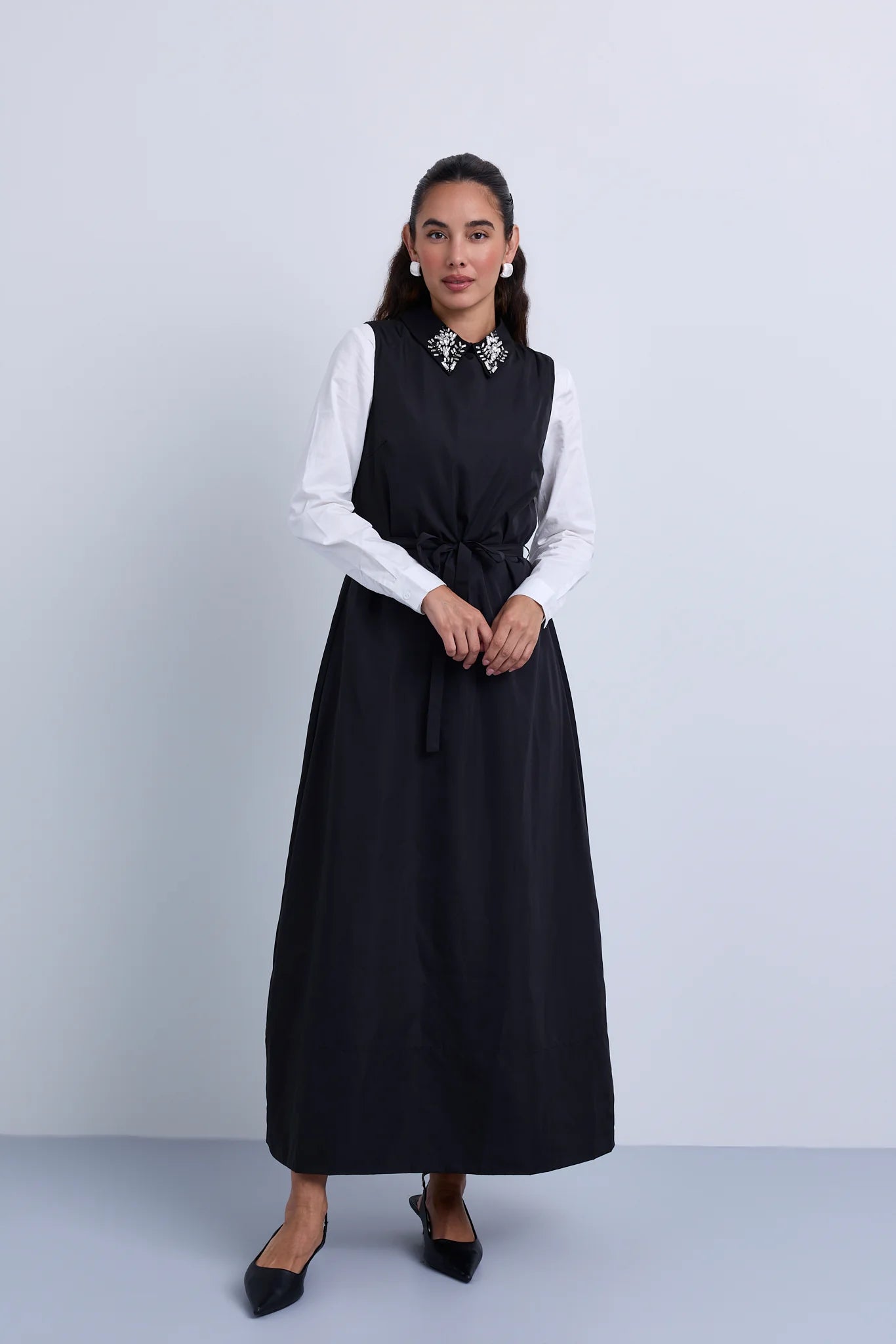 Taffeta Maxi Dress with Embellished Collar and Free Tie Belt