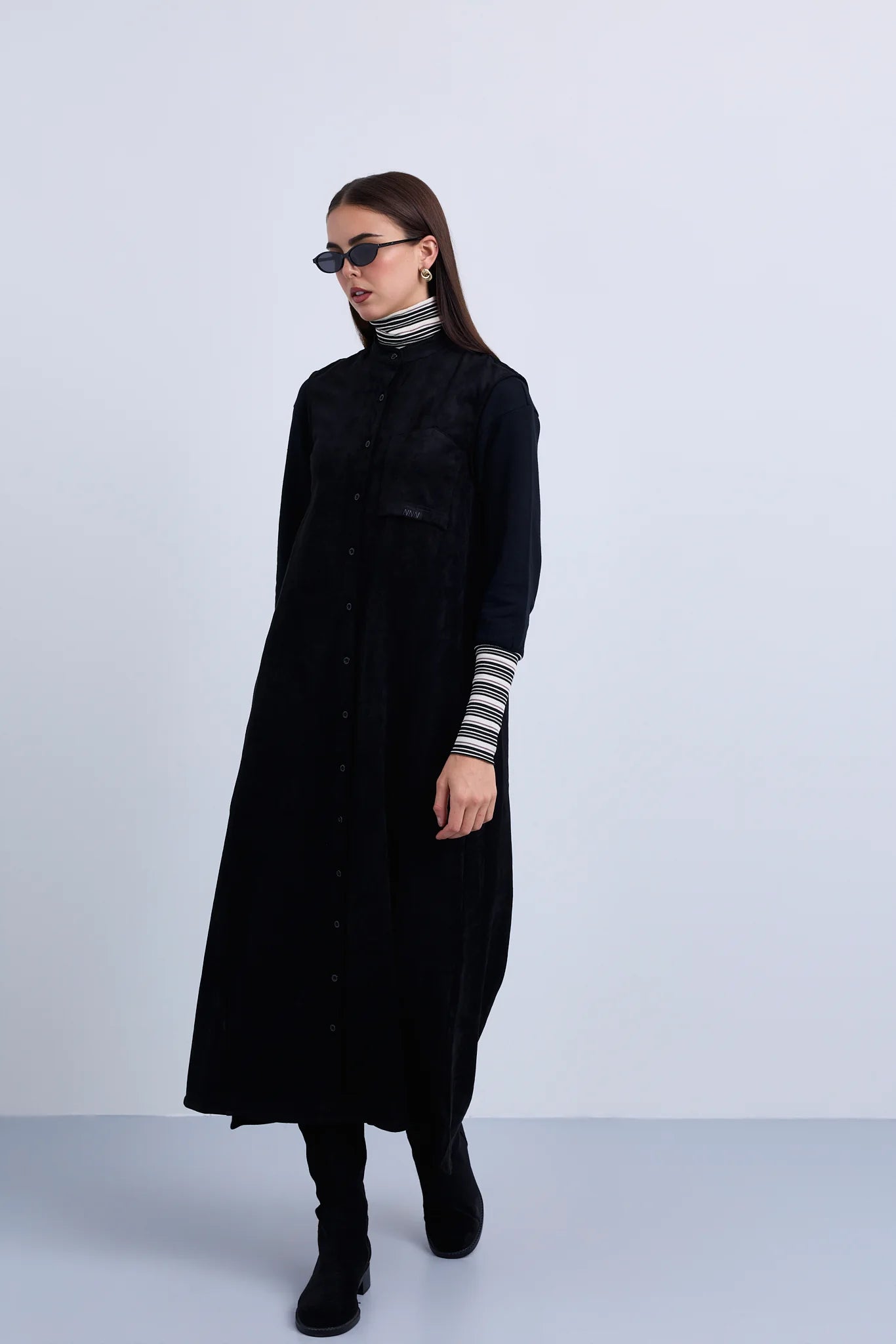 Aline Sleeveless Loose Fit Dress with Mandarin Collar