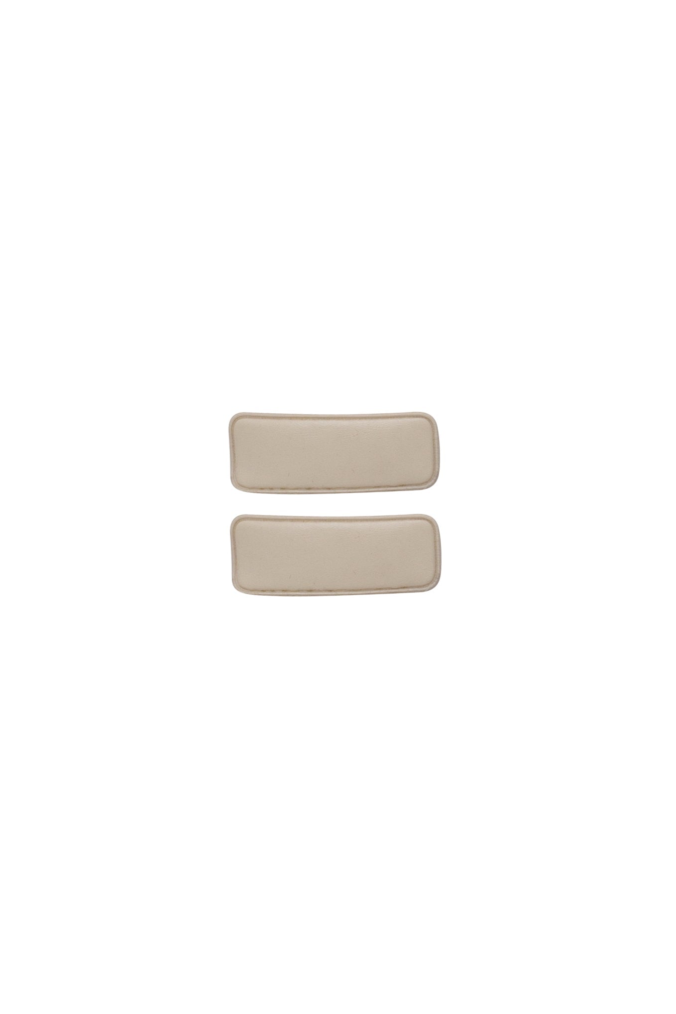 OllyLeatherLogs-IvorypearlBone2_7307efdf-fe08-414f-8ac5-464cd11d96ce.jpg