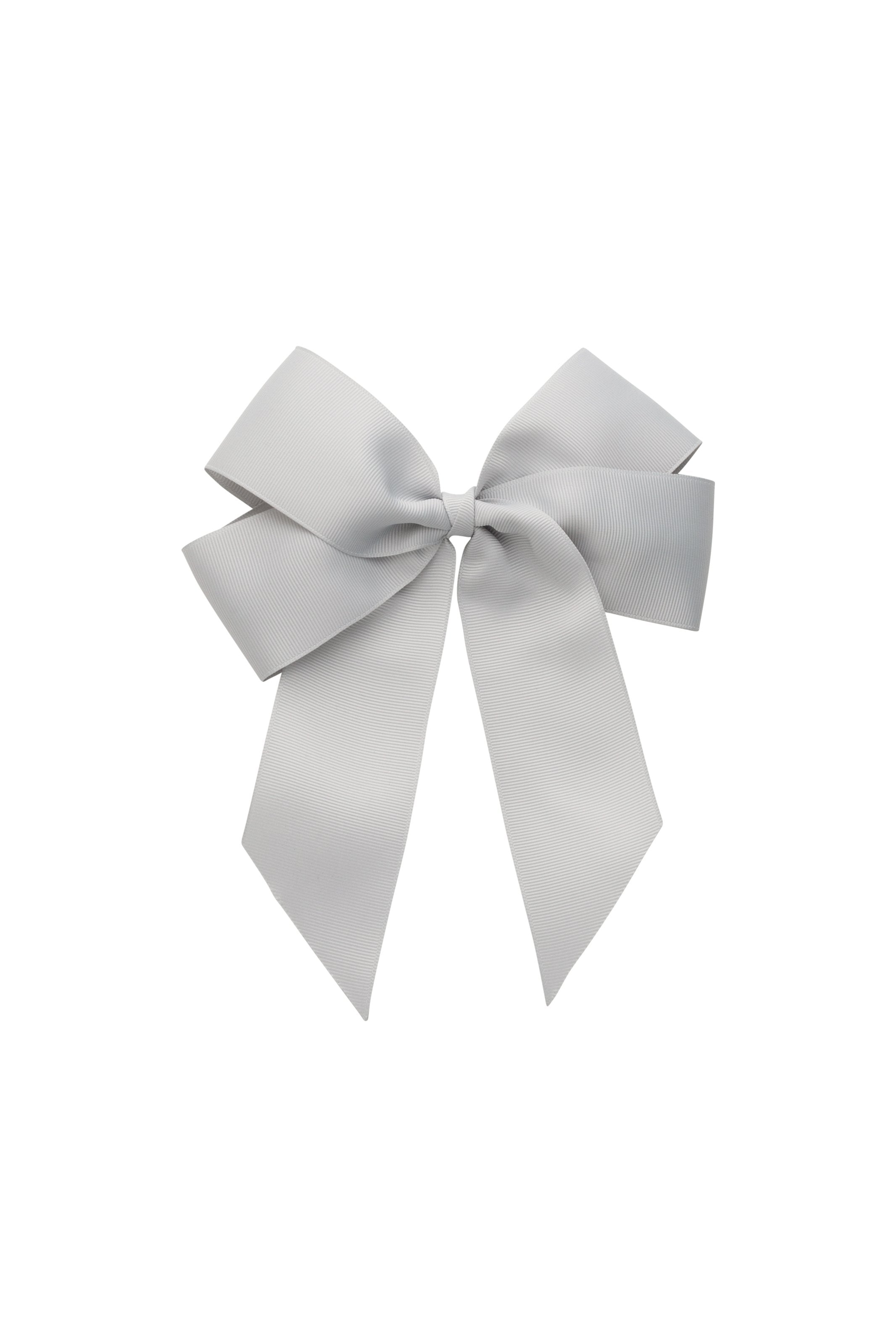 OversizedBowGrosgrainClip-LightGreyIMG_5896_43aef12d-7f40-4e9a-bf7d-41058f96e6d8.jpg