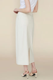 Auberge Skirt in Natural Linen