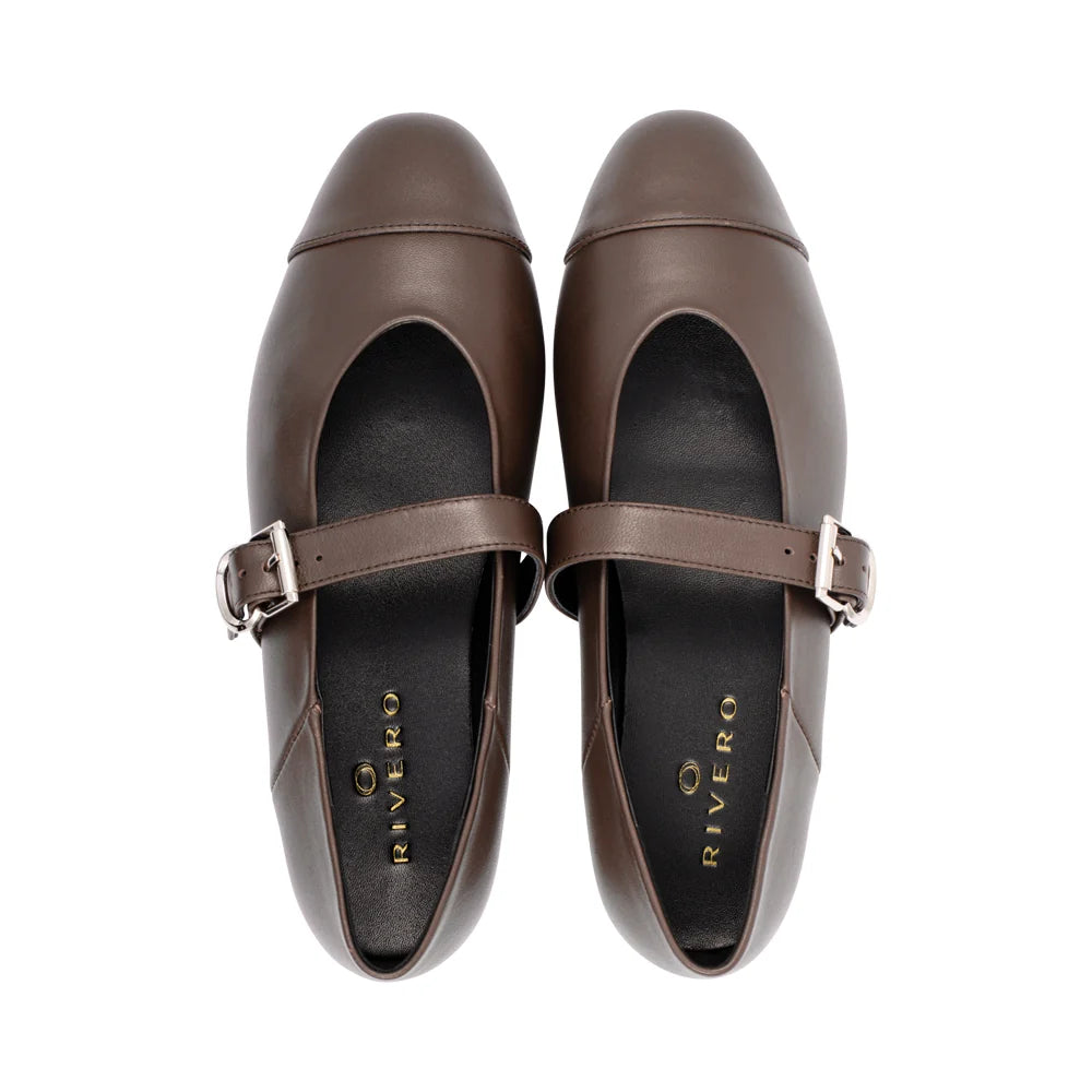 Solvan Chocolate Leather F26