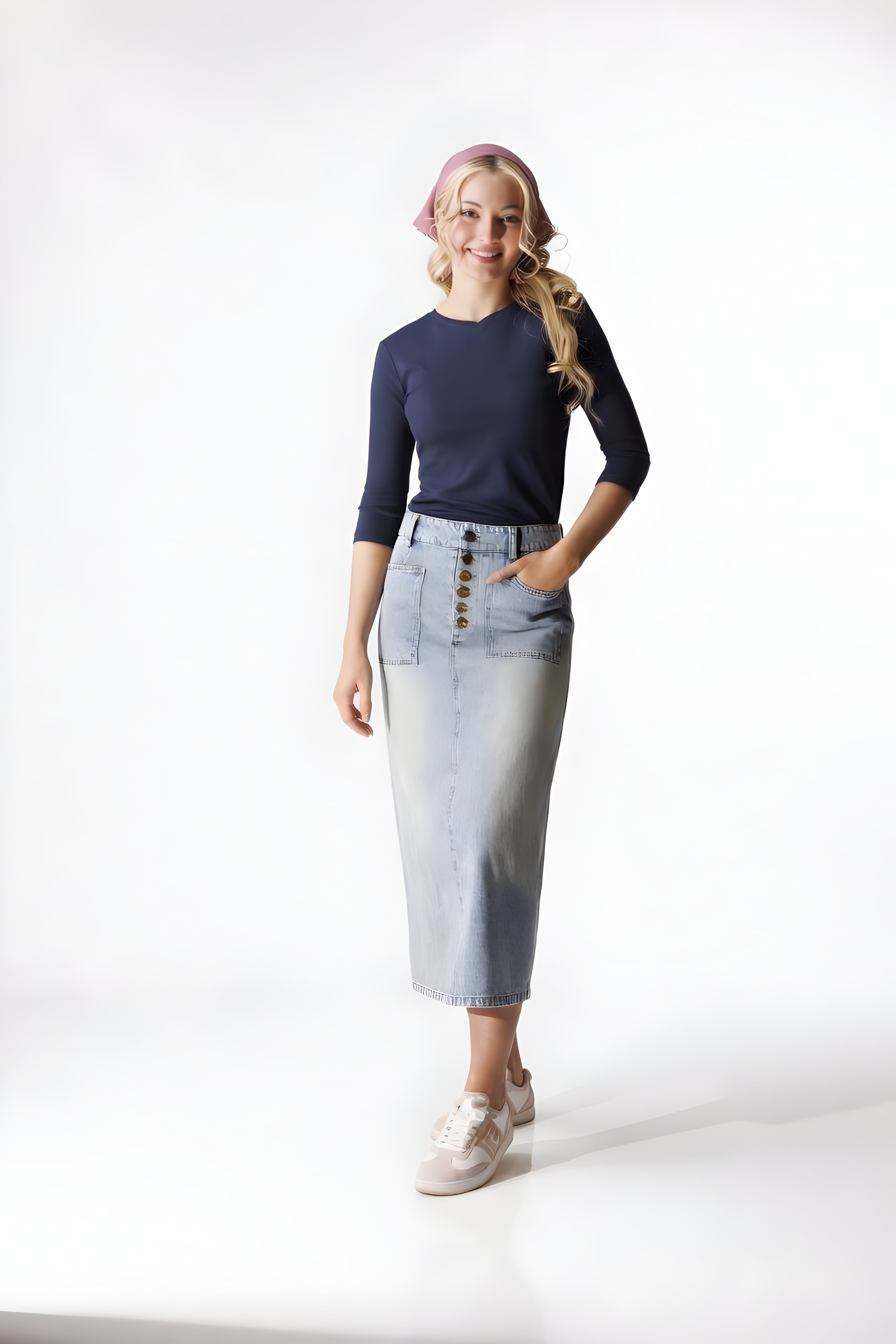 DENIM SKIRT WITH SNAP DETAIL AVAILABLE IN 2 COLORS (25SM19)