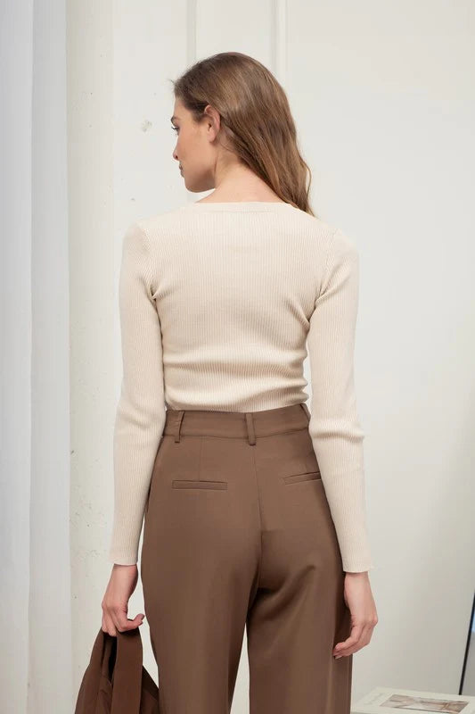 Lena Pullover Sweater