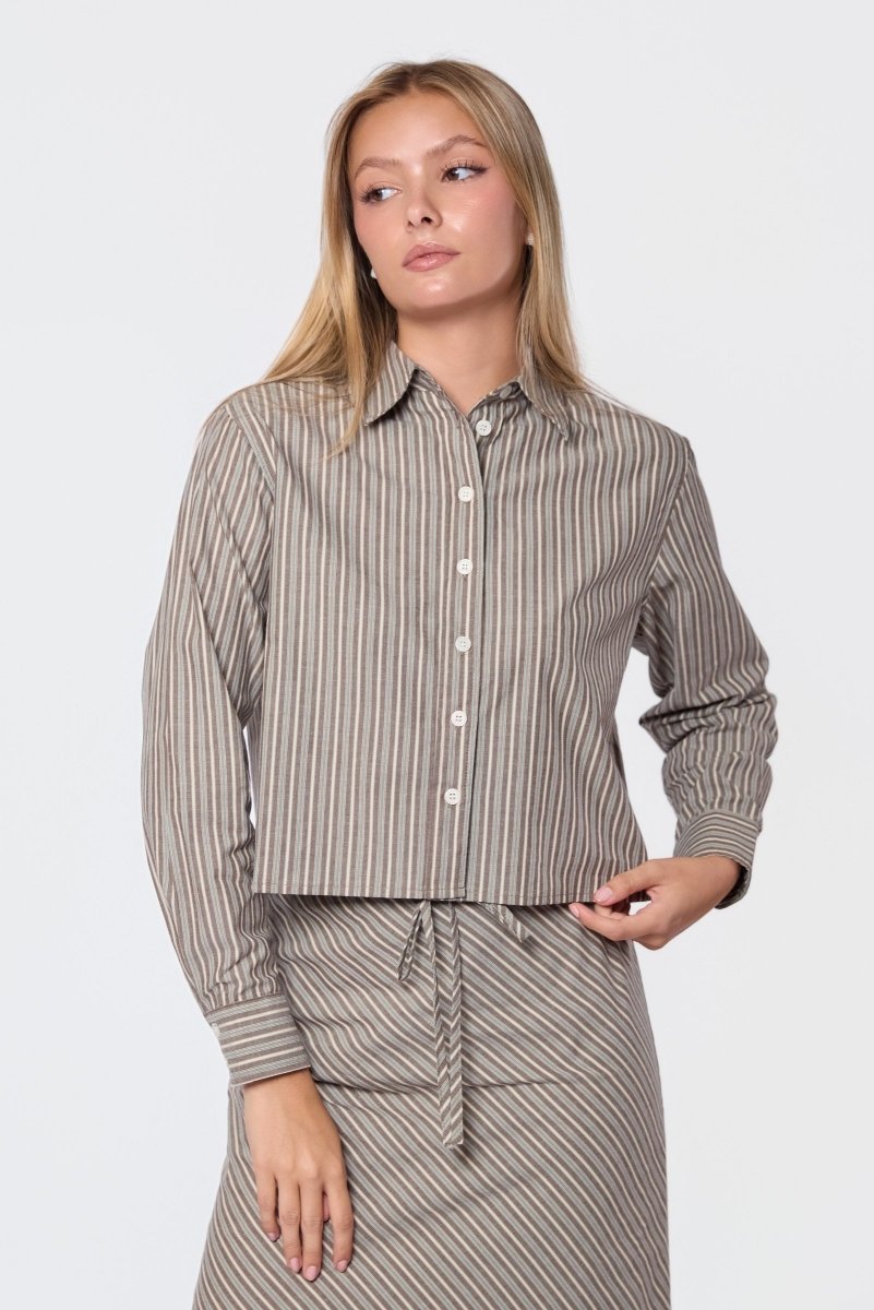 anita-top-brownsage-top-yakira-bella-9837737_13321449-378e-49e1-b172-b70734abf7a8.jpg