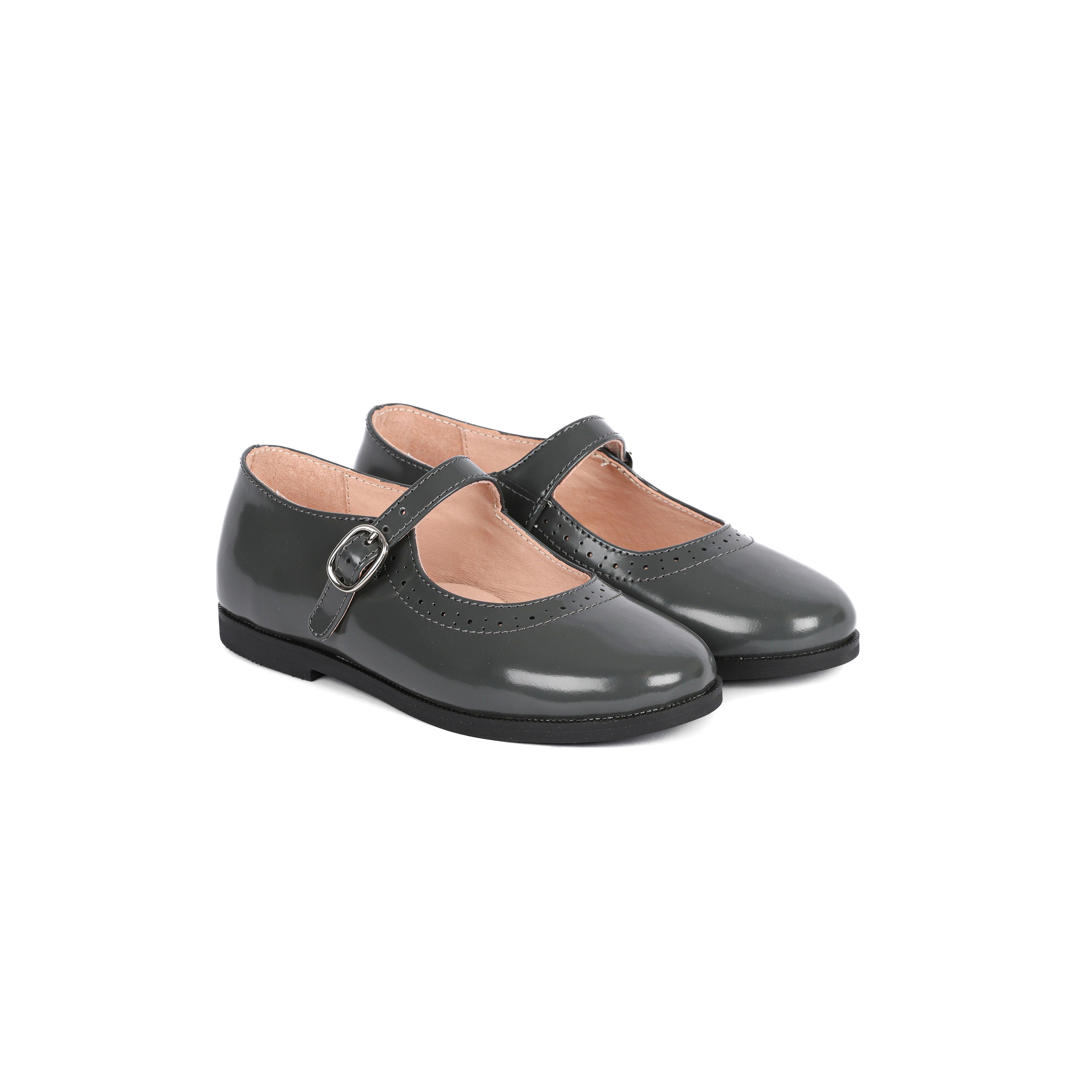 buckle_mj_grey.new.jpg