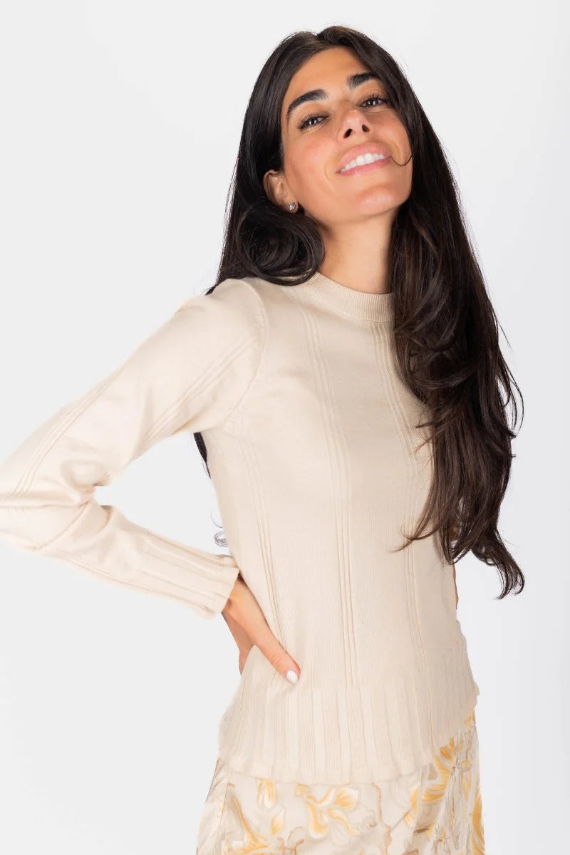 claire-top-beige-top-yakira-bella-9698219.webp