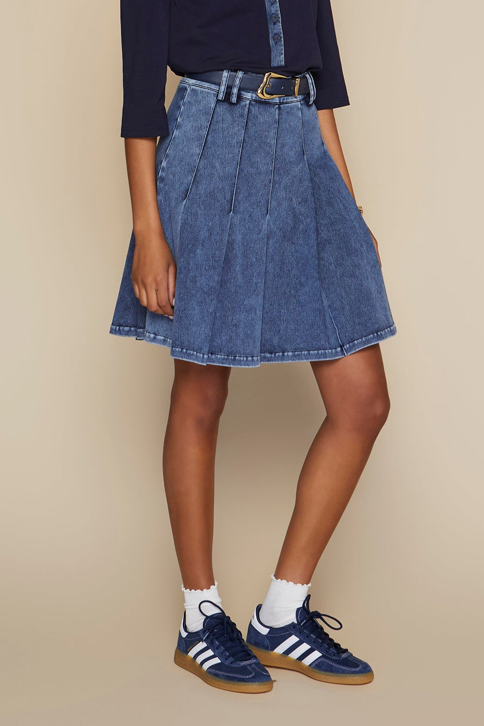 d197ef999e87ba600a444842b3b5bf575fbba46700d373cc778a0b27682d2013APPARALELSS26_LOOK1_0024_19c27b6c-3647-4979-a73c-77d4ac89e5d1.jpg