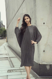 JANELLE DRESS PLUS - PLEATED