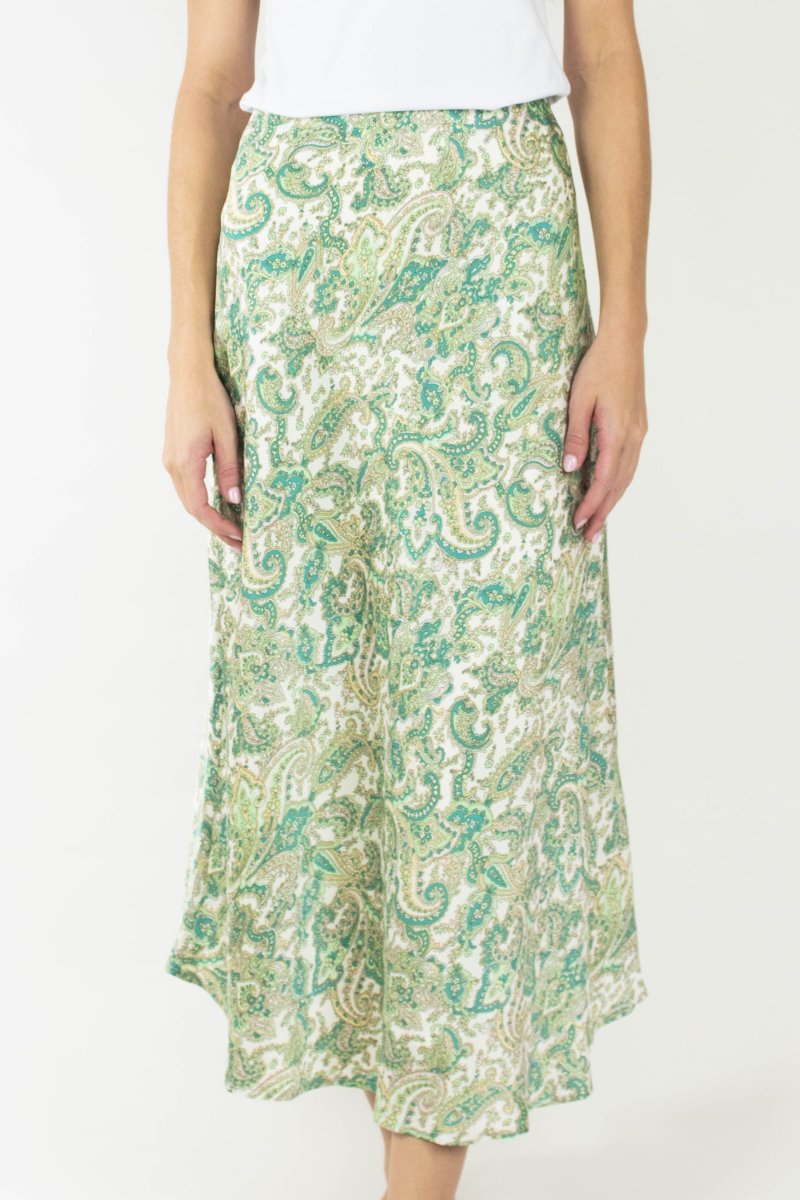 dakota-skirt-green-pattern-skirt-yakira-bella-355749.jpg