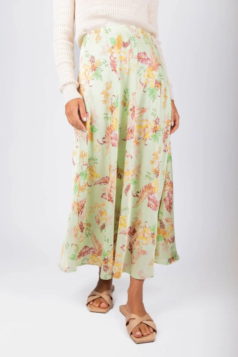 dakota-skirt-light-green-ground-skirt-yakira-bella-9198565.webp