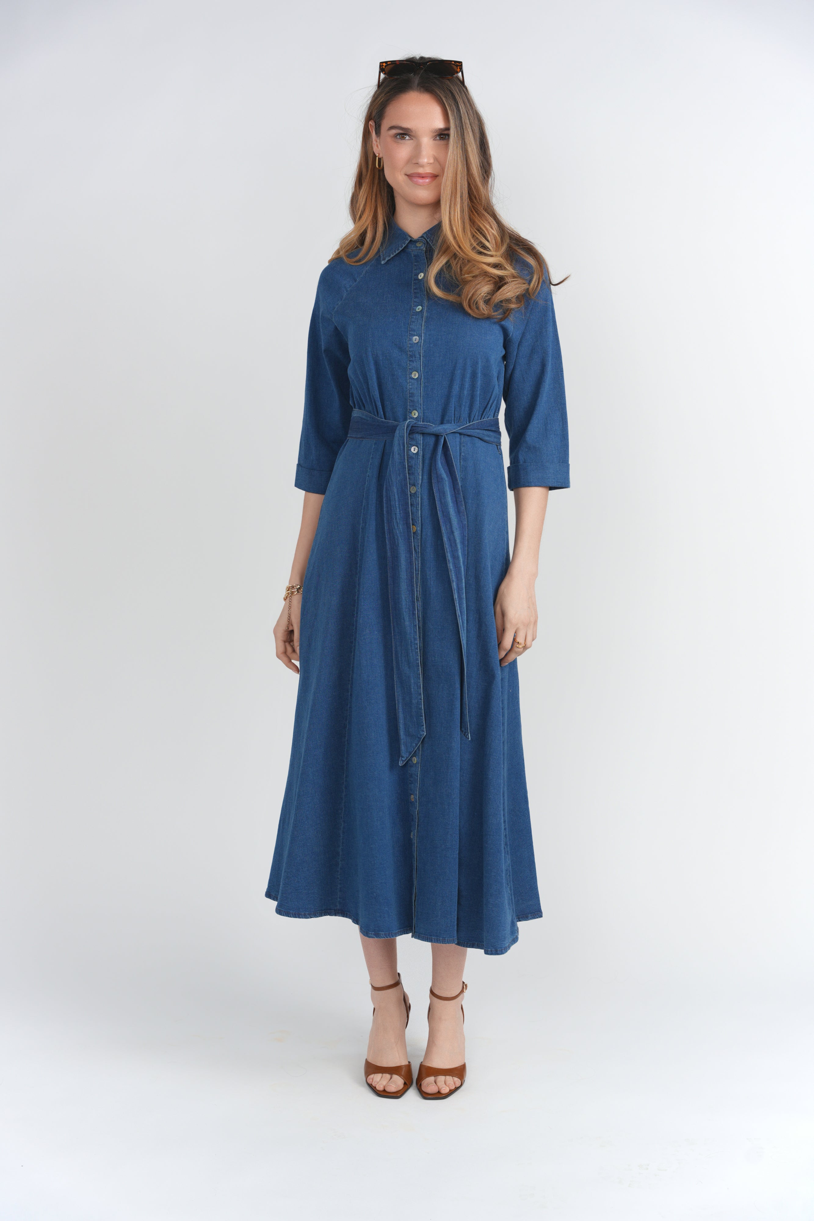 Nuvia Dress