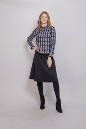 25617- FRINGED SWEATER