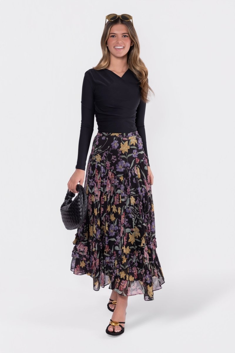 kalina-skirt-black-pattern-skirt-yakira-bella-9546953_03f8be14-c5fd-47d9-8fee-f612bd468ef8.jpg