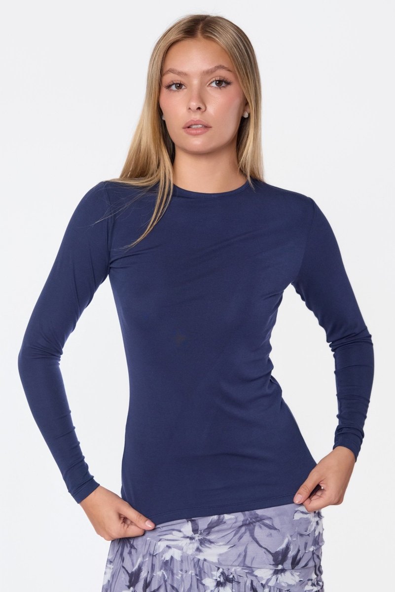 may-top-navy-top-yakira-bella-2962010_e8932bca-6c6d-43dd-9710-8dfa1ff37313.jpg