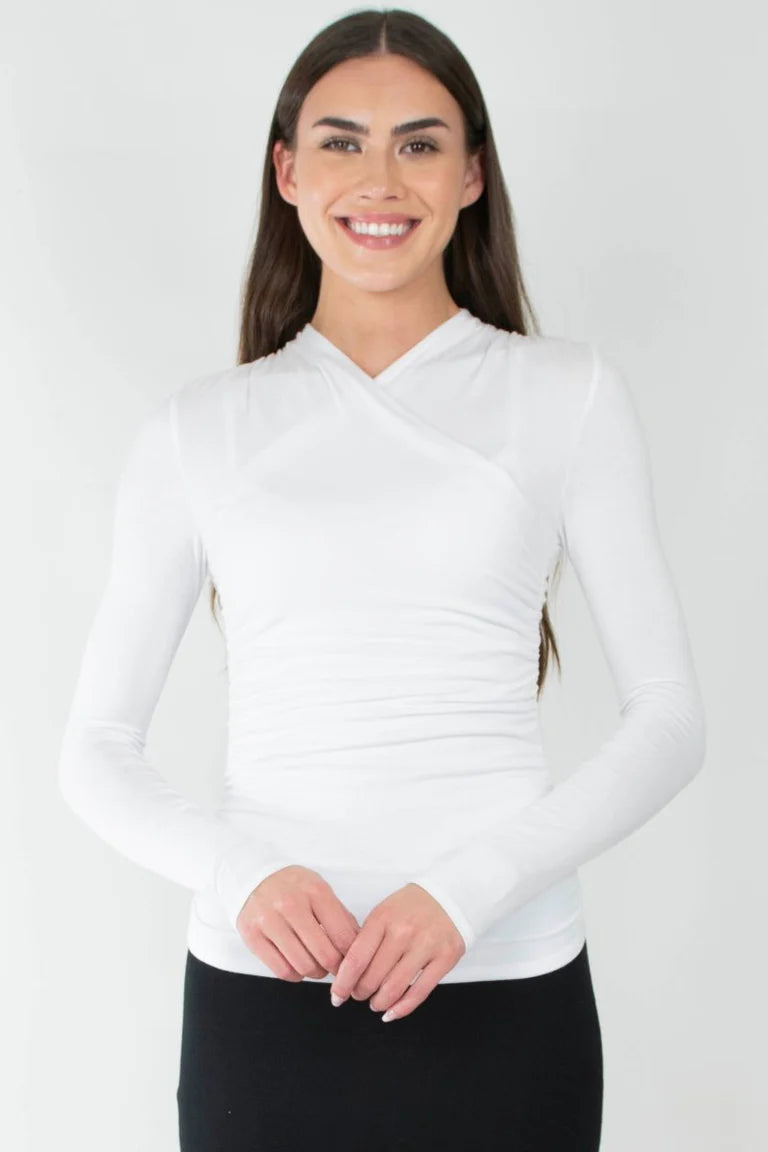 nicole-top-white-top-yakira-bella-350070.webp