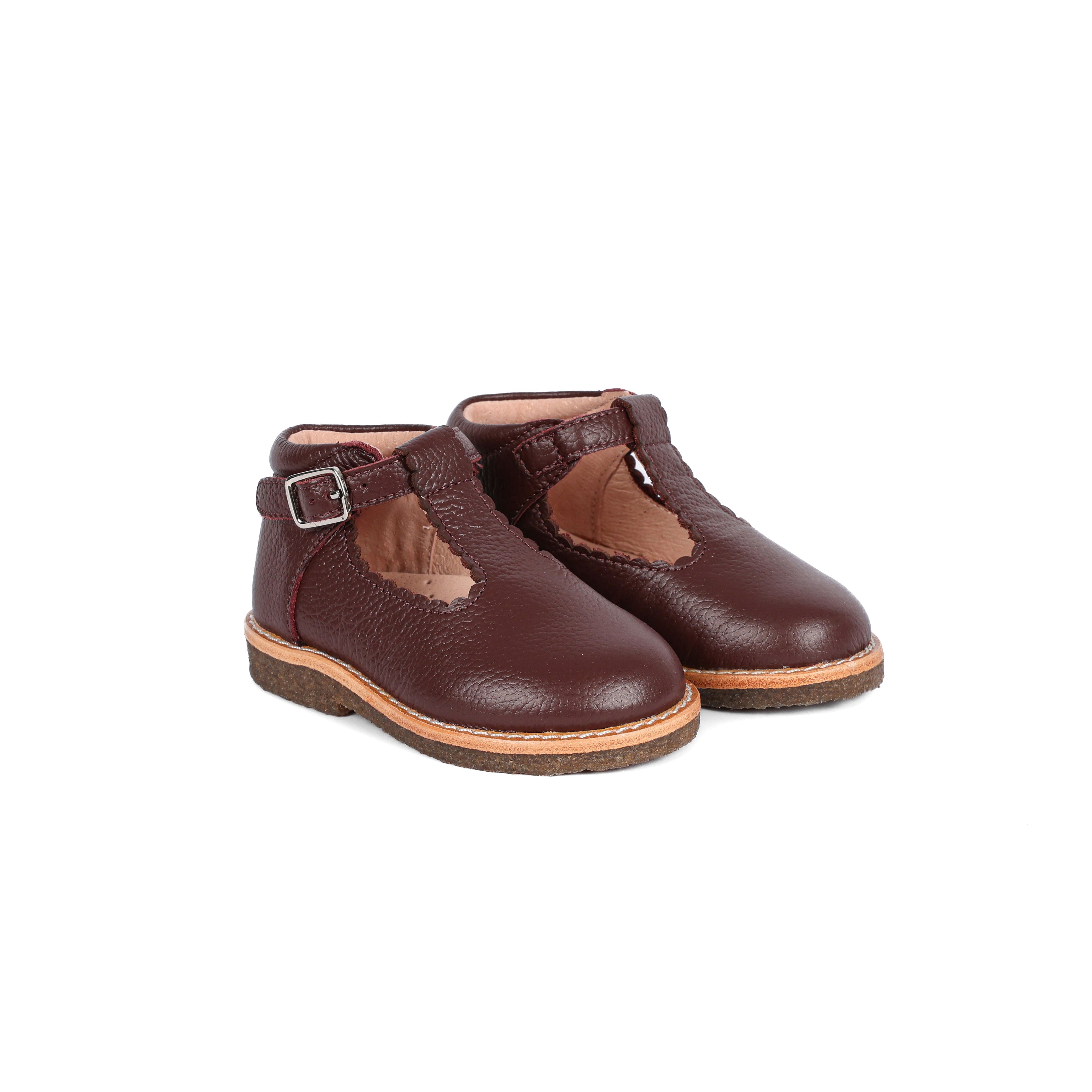 scallop_t_bar_hightop_burgundy.new.jpg