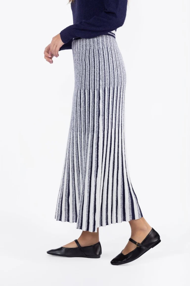 Sophia Skirt (White/Navy)