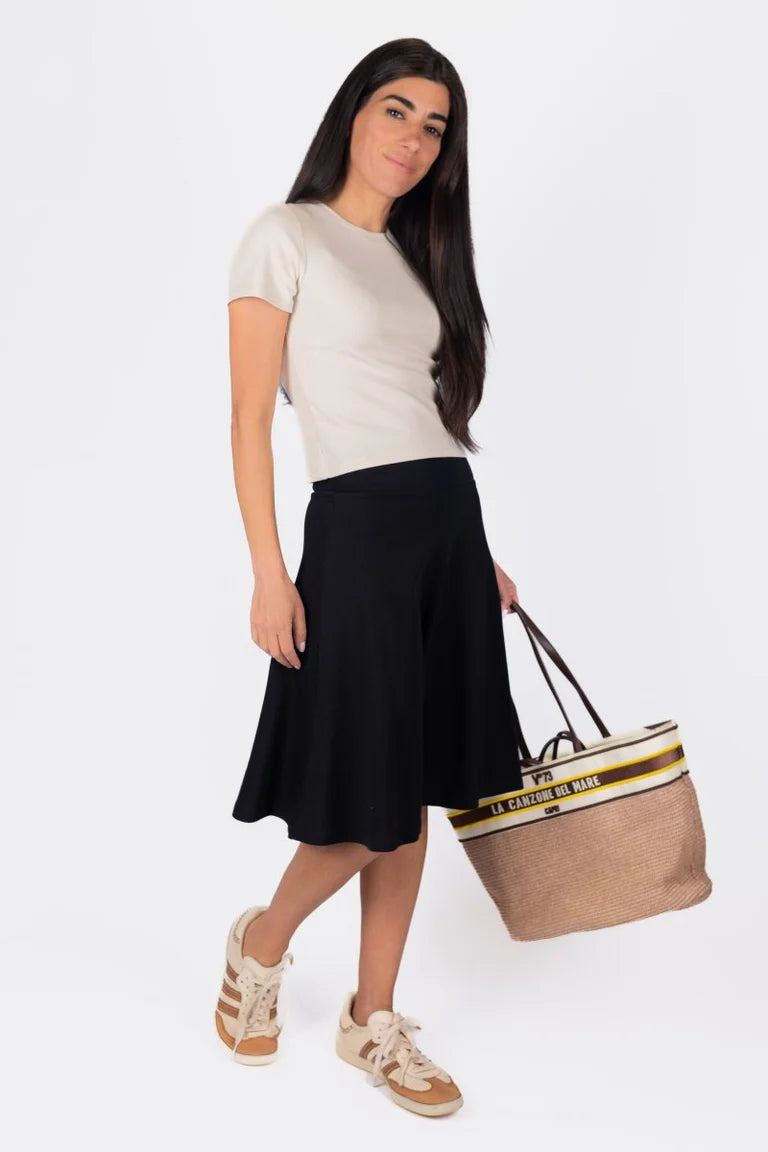 supreme-air-skirt-23-black-skirt-yakira-bella-297116.webp