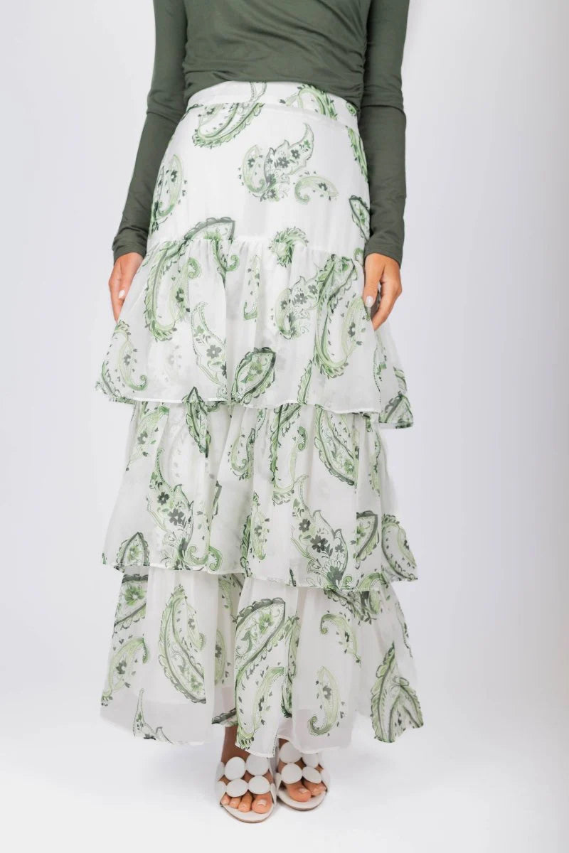 suri-skirt-green-skirt-yakira-bella-4769925.webp